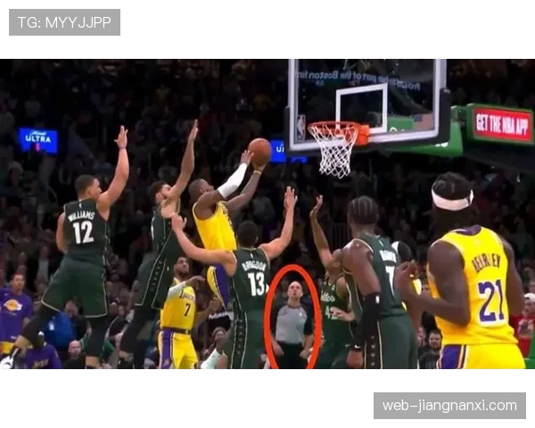 抱人犯规判罚到底算不算恶意犯规？教你看懂裁判标准