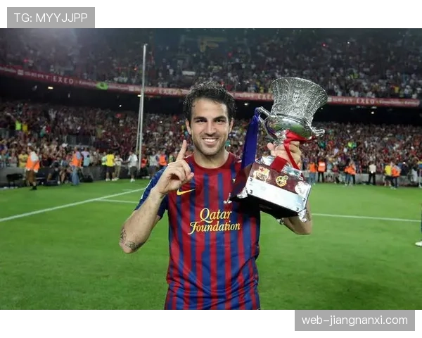 拉玛西亚回归，巴萨复兴曙光初现还是困境倒逼的无奈之举？