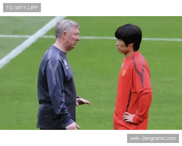 孙兴慜与朴智星：韩国两代核心前锋的战术角色与生涯轨迹对比分析