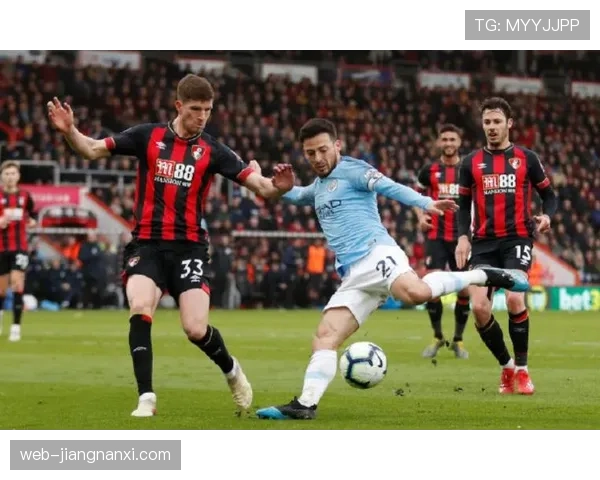 曼城“金元统治”下的困局：战术固化与阵容老龄化，豪华战舰能否穿越“豪门黄昏”？